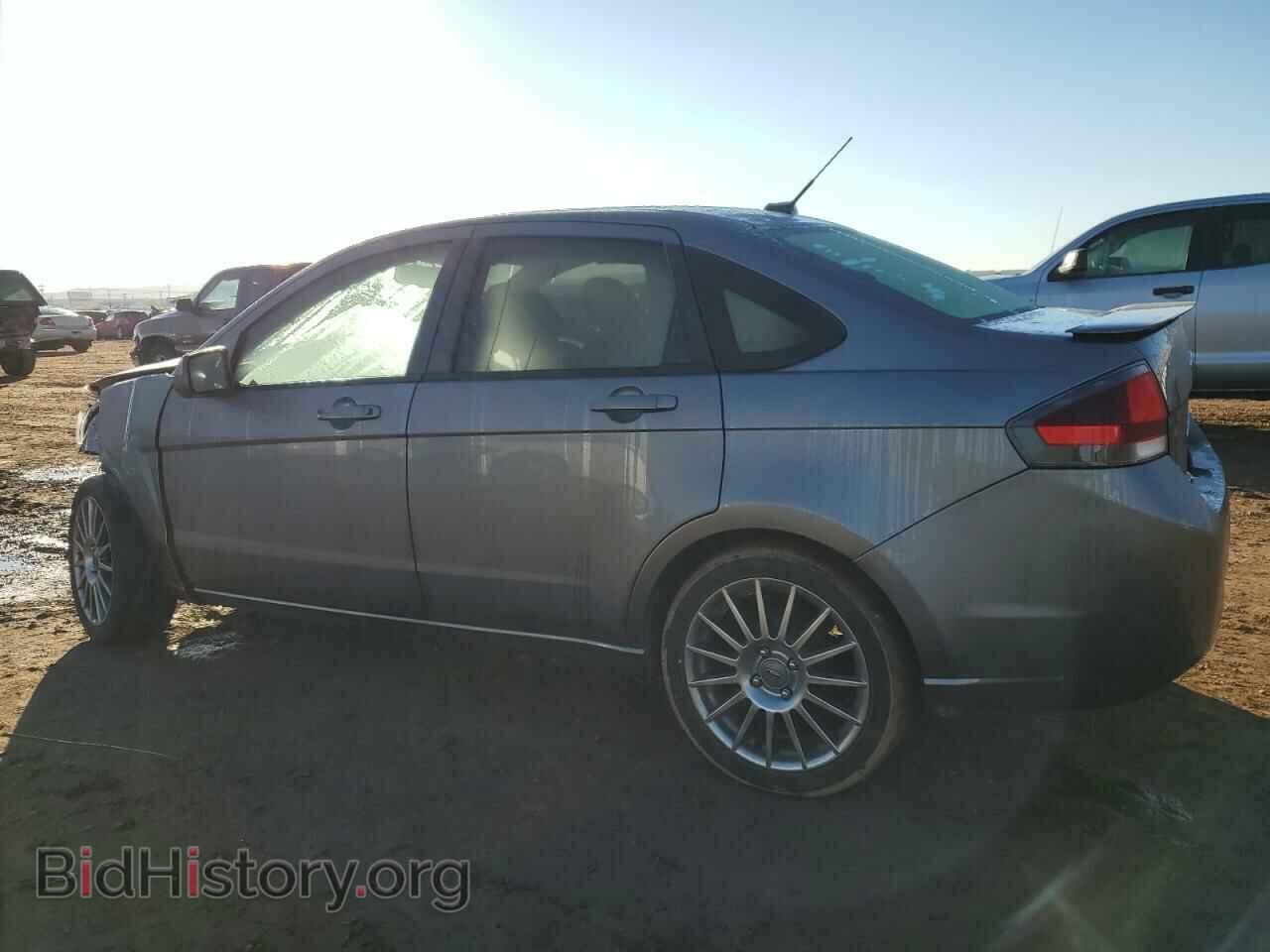 2011 FORD FOCUS - VIN: 1FAHP3GN1BW150366 - Фото 2