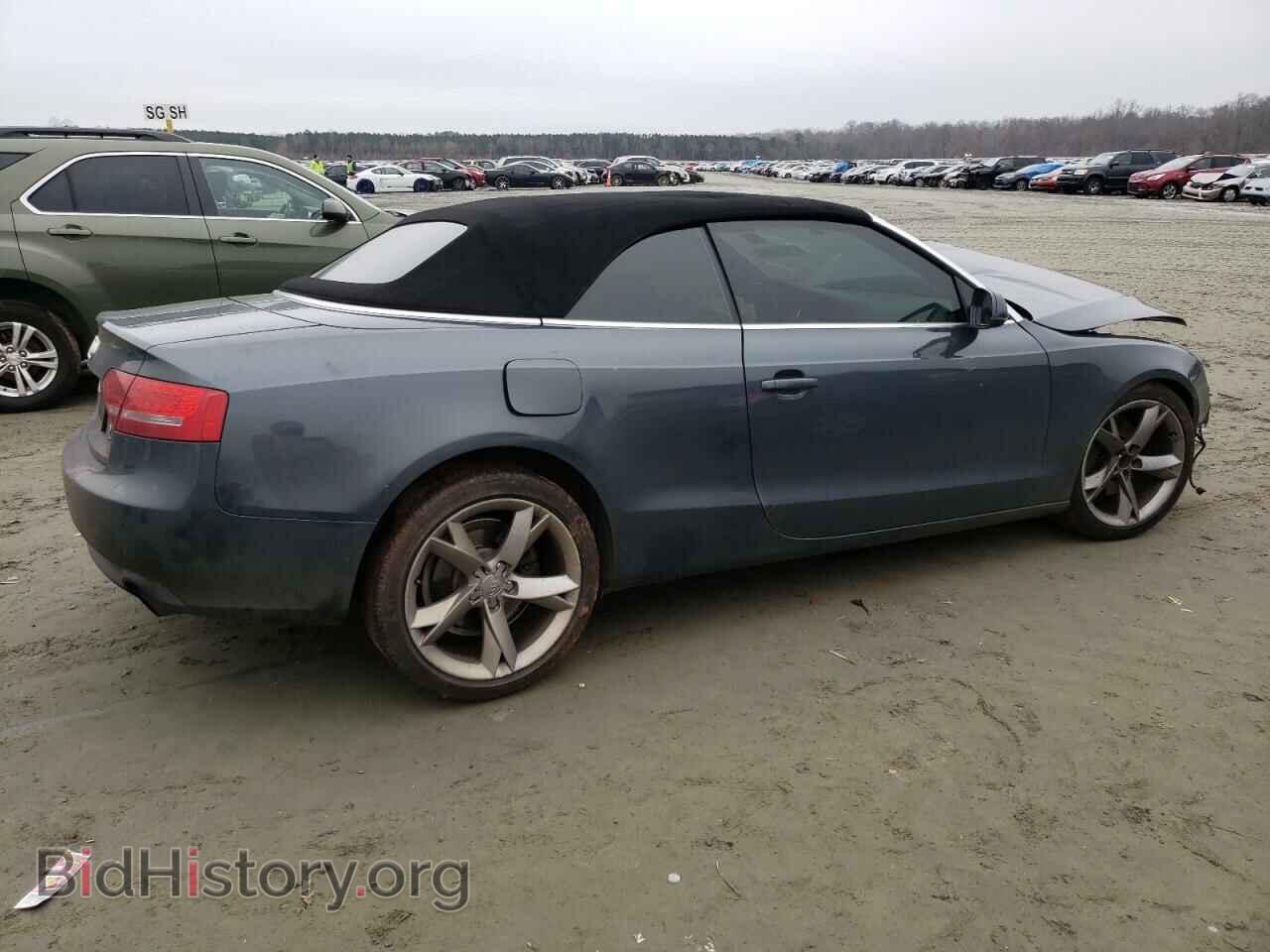2010 AUDI A5 - VIN: WAULFAFH2AN021982 - Photo 3