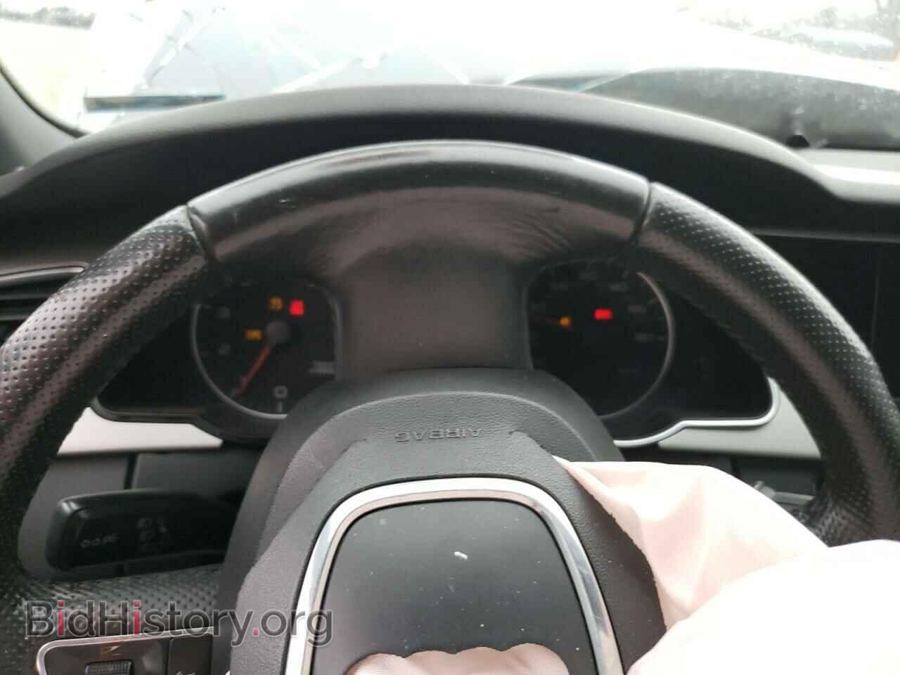 2010 AUDI A5 - VIN: WAULFAFH2AN021982 - Photo 9