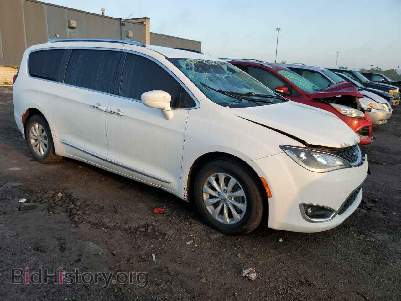 2018 CHRYSLER PACIFICA - VIN: 2C4RC1EG4JR317068 - Фото 4