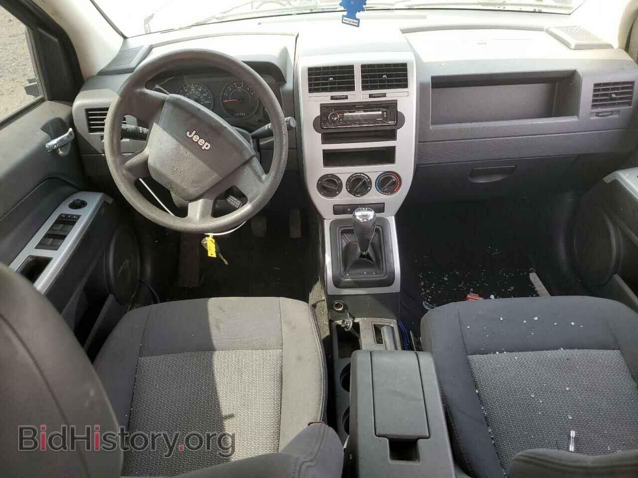 2008 JEEP COMPASS - VIN: 1J8FT47WX8D709423 - Фото 8