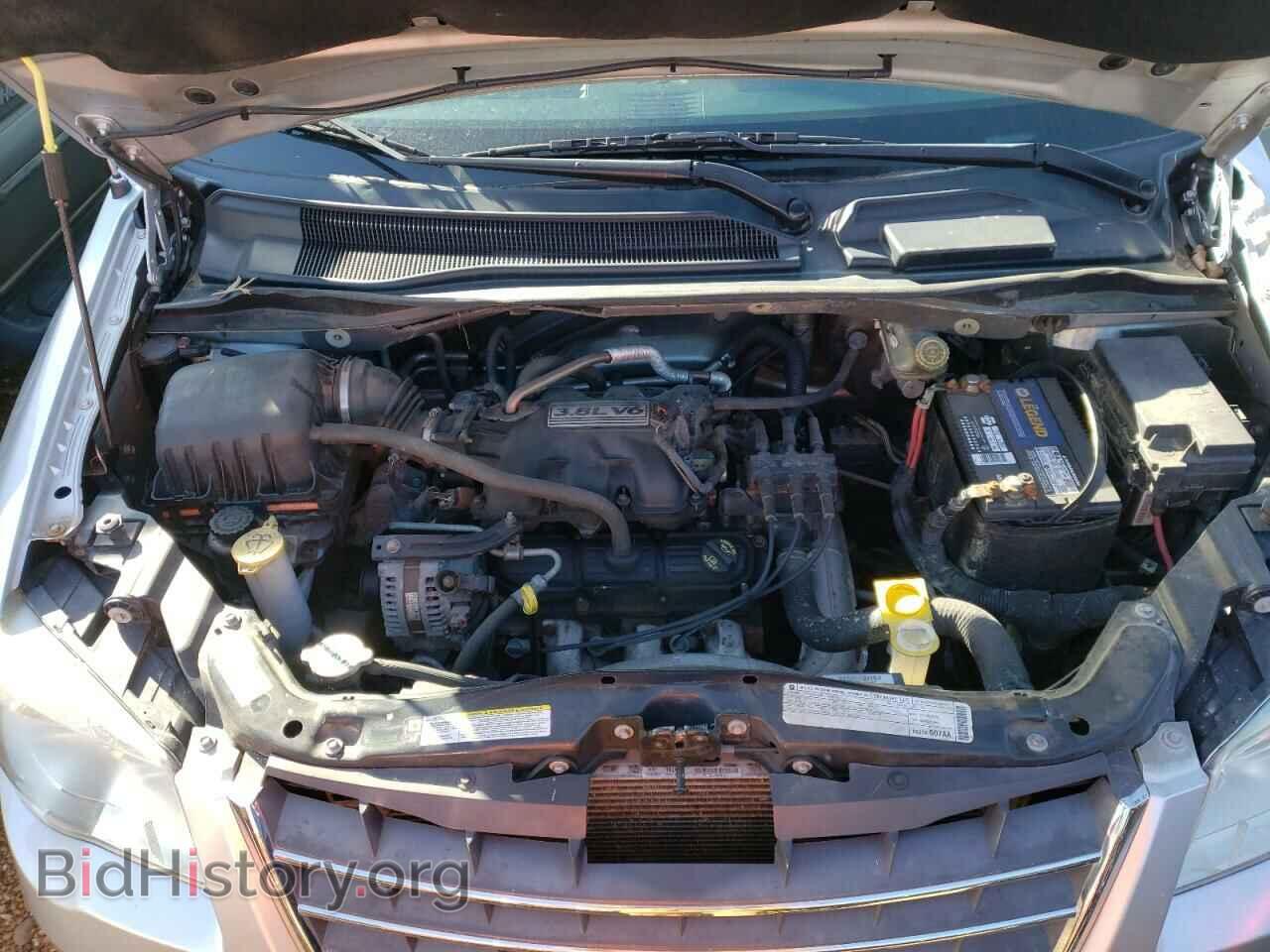2009 CHRYSLER MINIVAN - VIN: 2A8HR54199R572074 - Фото 7