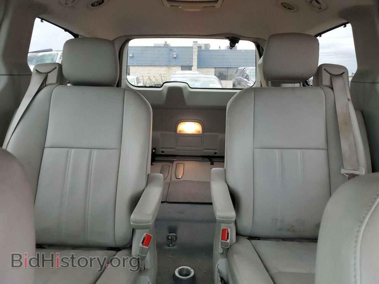 2009 CHRYSLER MINIVAN - VIN: 2A8HR54169R509367 - Фото 10
