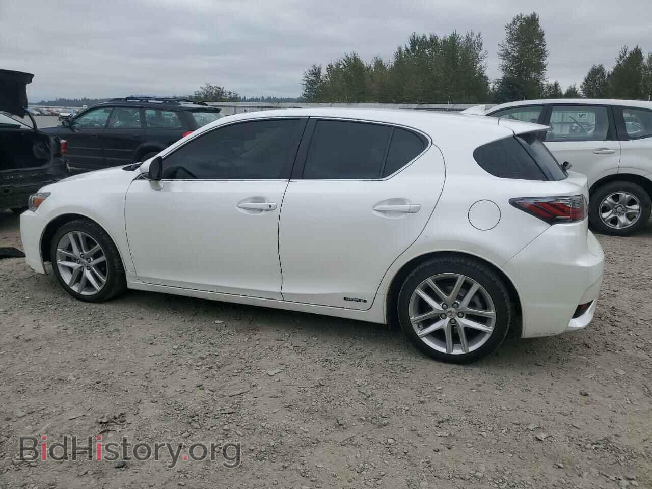 2016 LEXUS CT 200 - VIN: JTHKD5BH3G2252836 - Фото 2