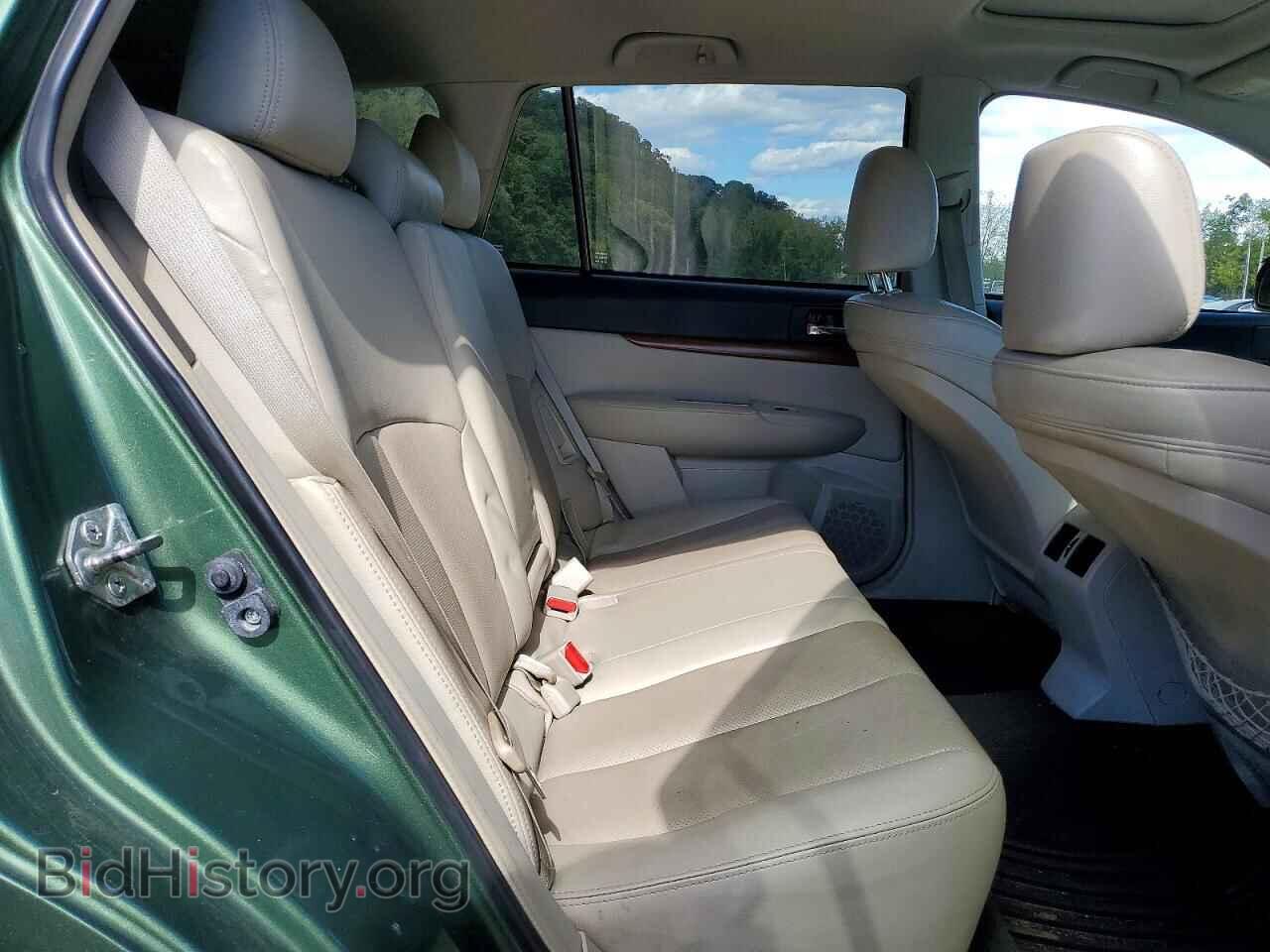 2014 SUBARU OUTBACK - VIN: 4S4BRBLC4E3202258 - Photo 11