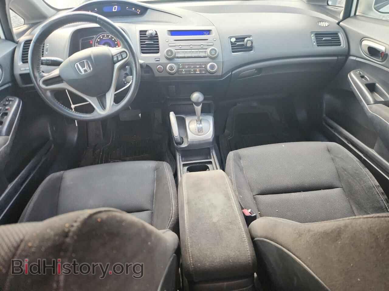 2010 HONDA CIVIC - VIN: 19XFA1F6XAE077931 - Фото 8