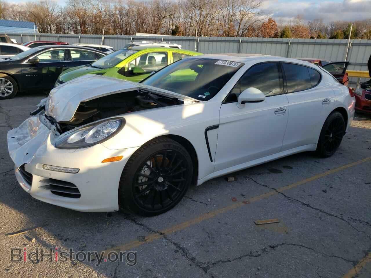 Фотография WP0AB2A75GL050665 - PORSCHE PANAMERA 2016