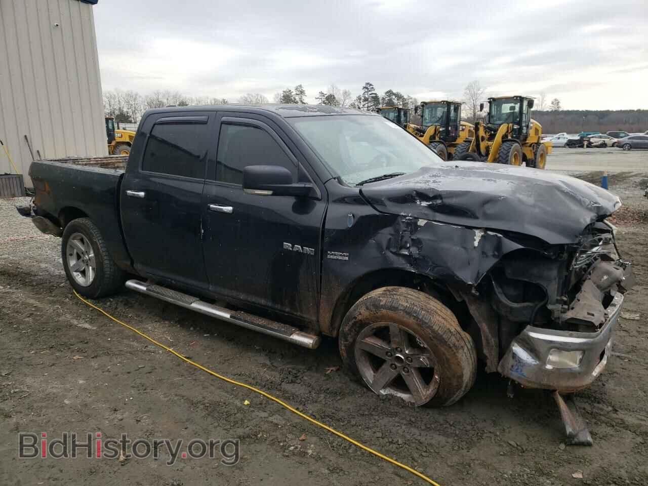 2010 DODGE RAM 1500 - VIN: 1D7RB1CT5AS206357 - Фото 4