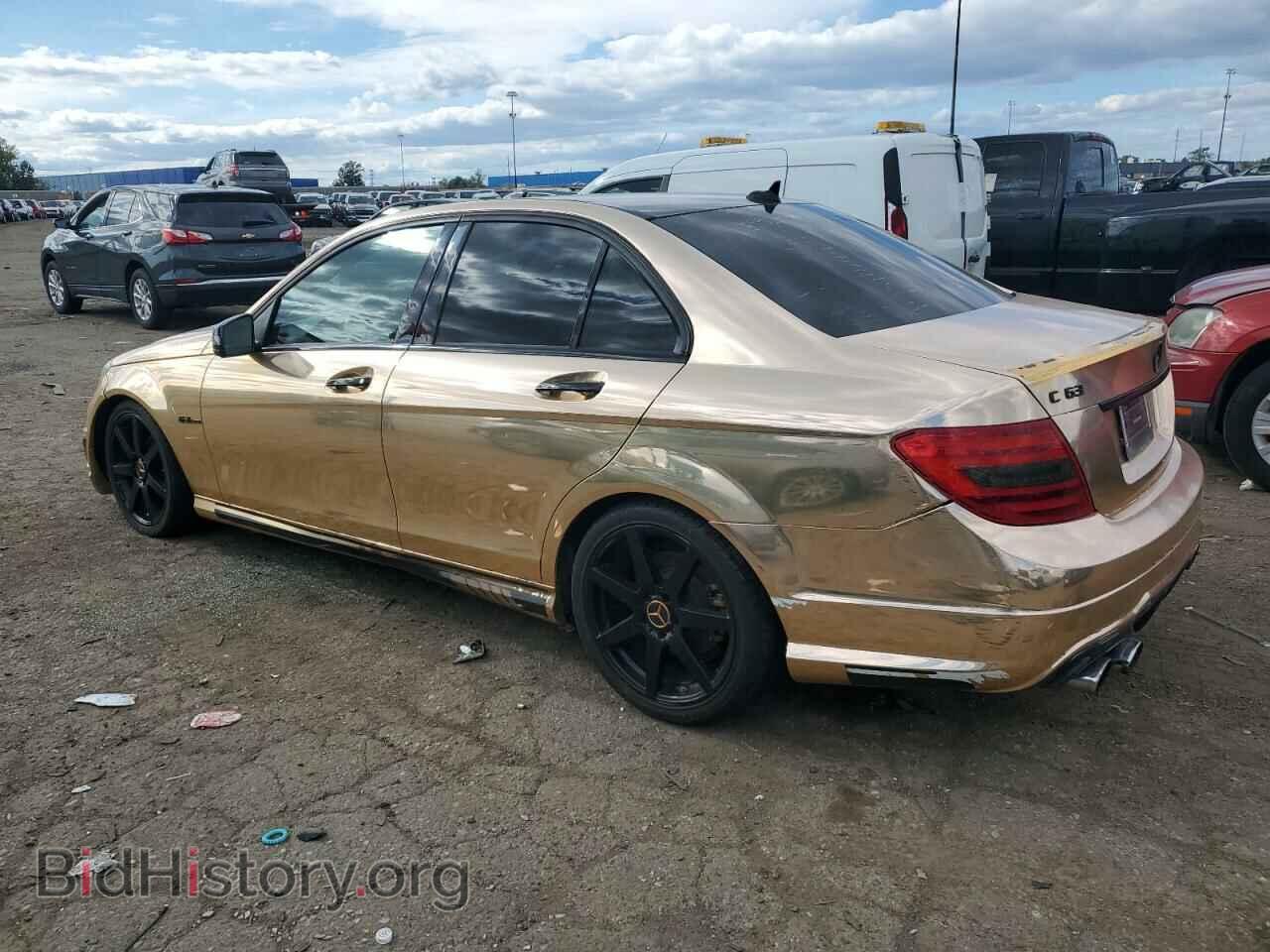 2012 MERCEDES-BENZ C-CLASS - VIN: WDDGF4HB2CR197771 - Фото 2