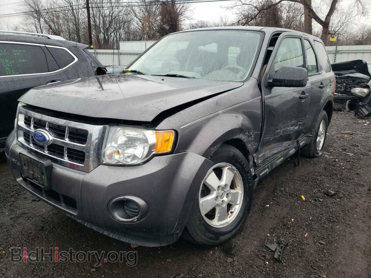 2011 FORD ESCAPE - VIN: 1FMCU0C76BKC12804 - Фото 2