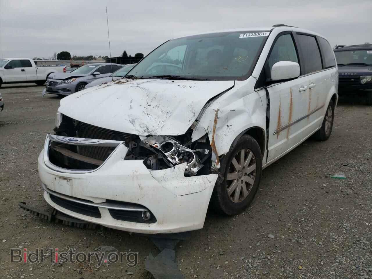 2014 CHRYSLER MINIVAN - VIN: 2C4RC1BG5ER342460 - Фото 2