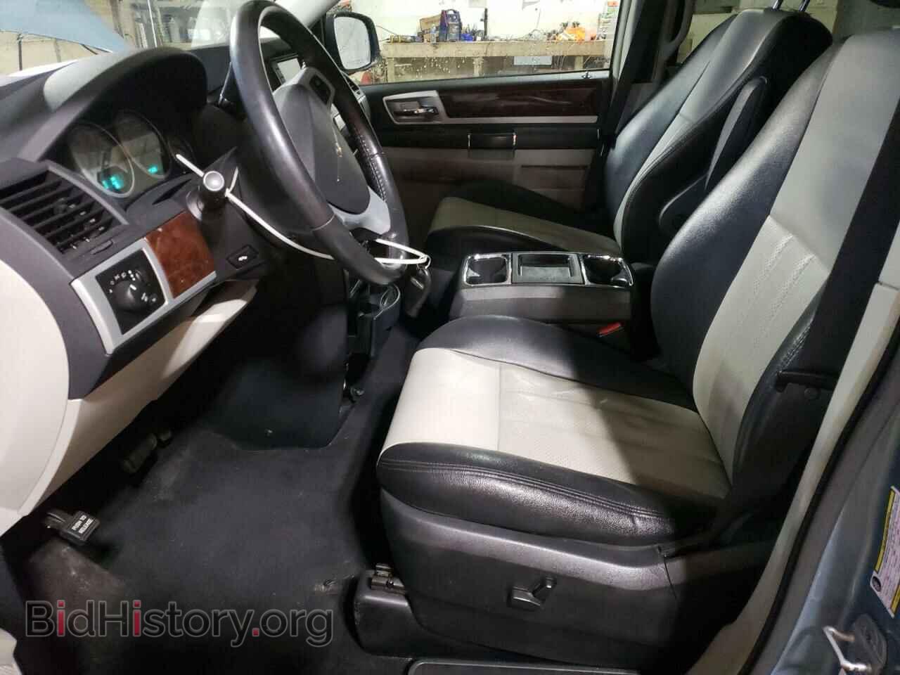 2010 CHRYSLER MINIVAN - VIN: 2A4RR8D11AR479836 - Photo 7