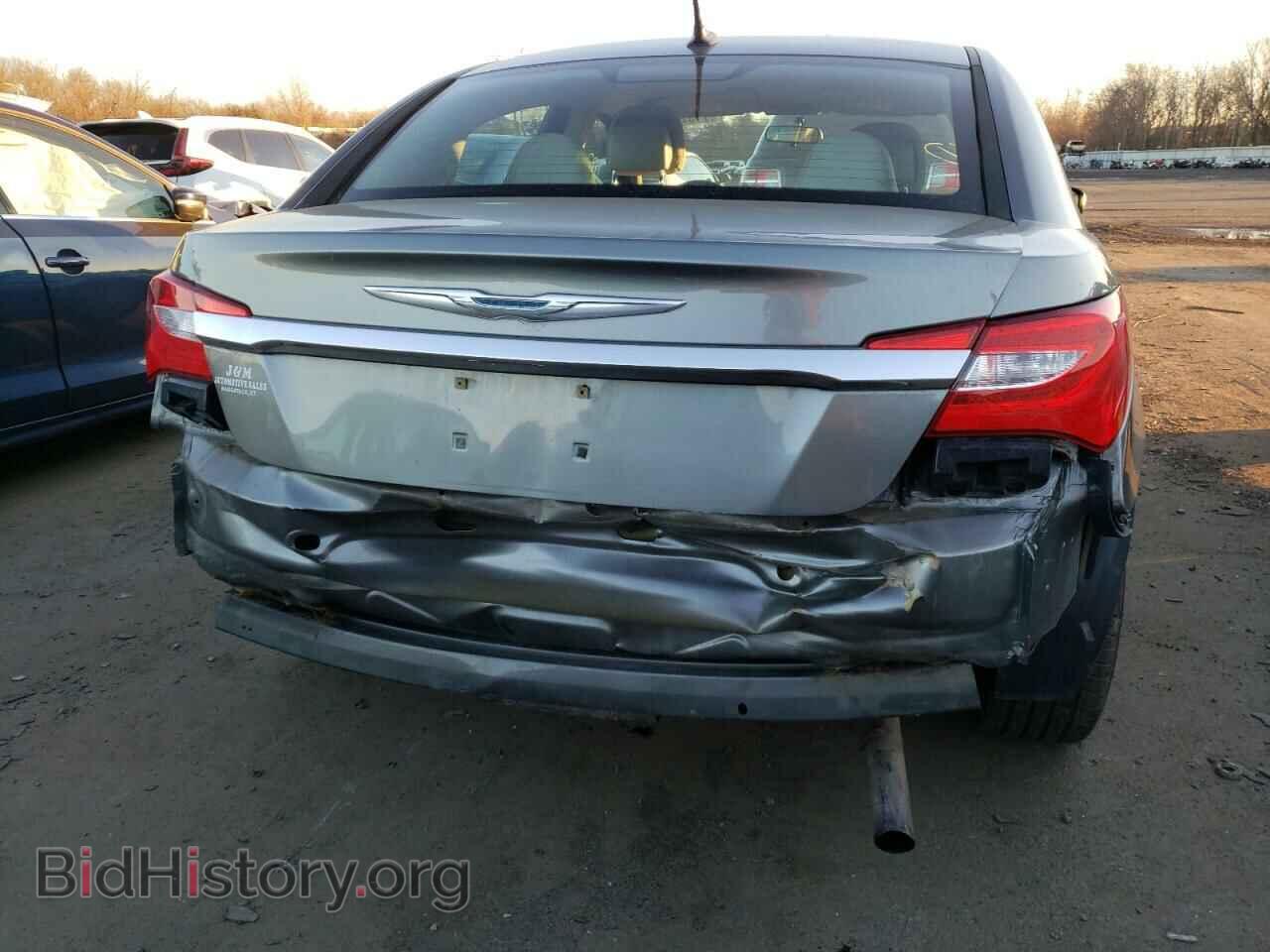 2012 CHRYSLER 200 - VIN: 1C3CCBAB8CN129910 - Фото 6
