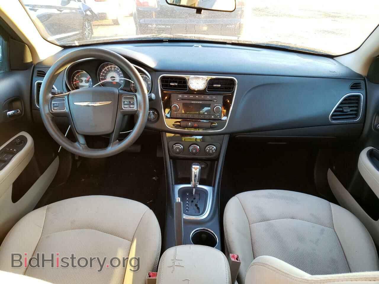 2012 CHRYSLER 200 - VIN: 1C3CCBAB8CN129910 - Фото 8