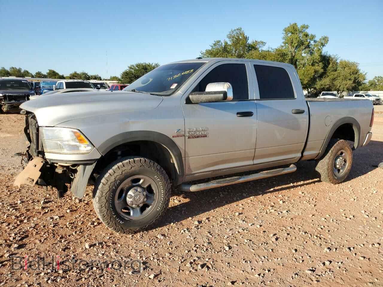 Photo 3C6UR5CL2DG557592 - RAM All Models 2013