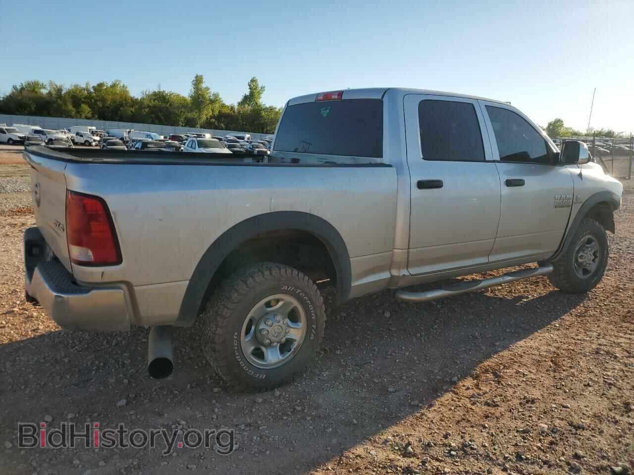 2013 RAM All Models - VIN: 3C6UR5CL2DG557592 - Photo 3