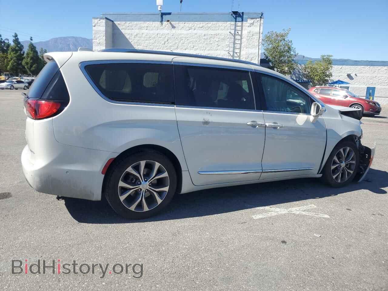 2017 CHRYSLER PACIFICA - VIN: 2C4RC1GG4HR584248 - Фото 3
