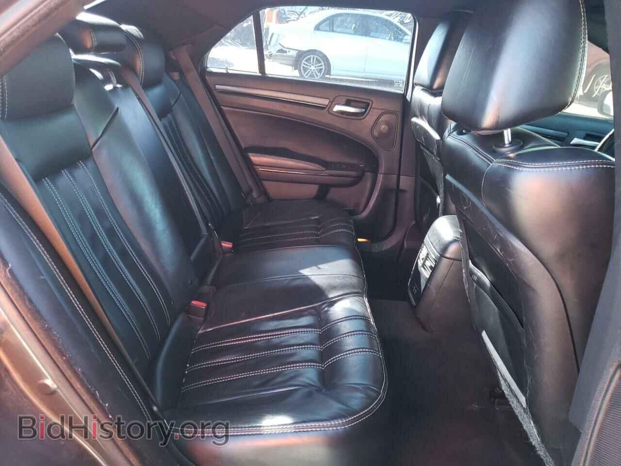 2016 CHRYSLER 300 - VIN: 2C3CCABG2GH190513 - Фото 6