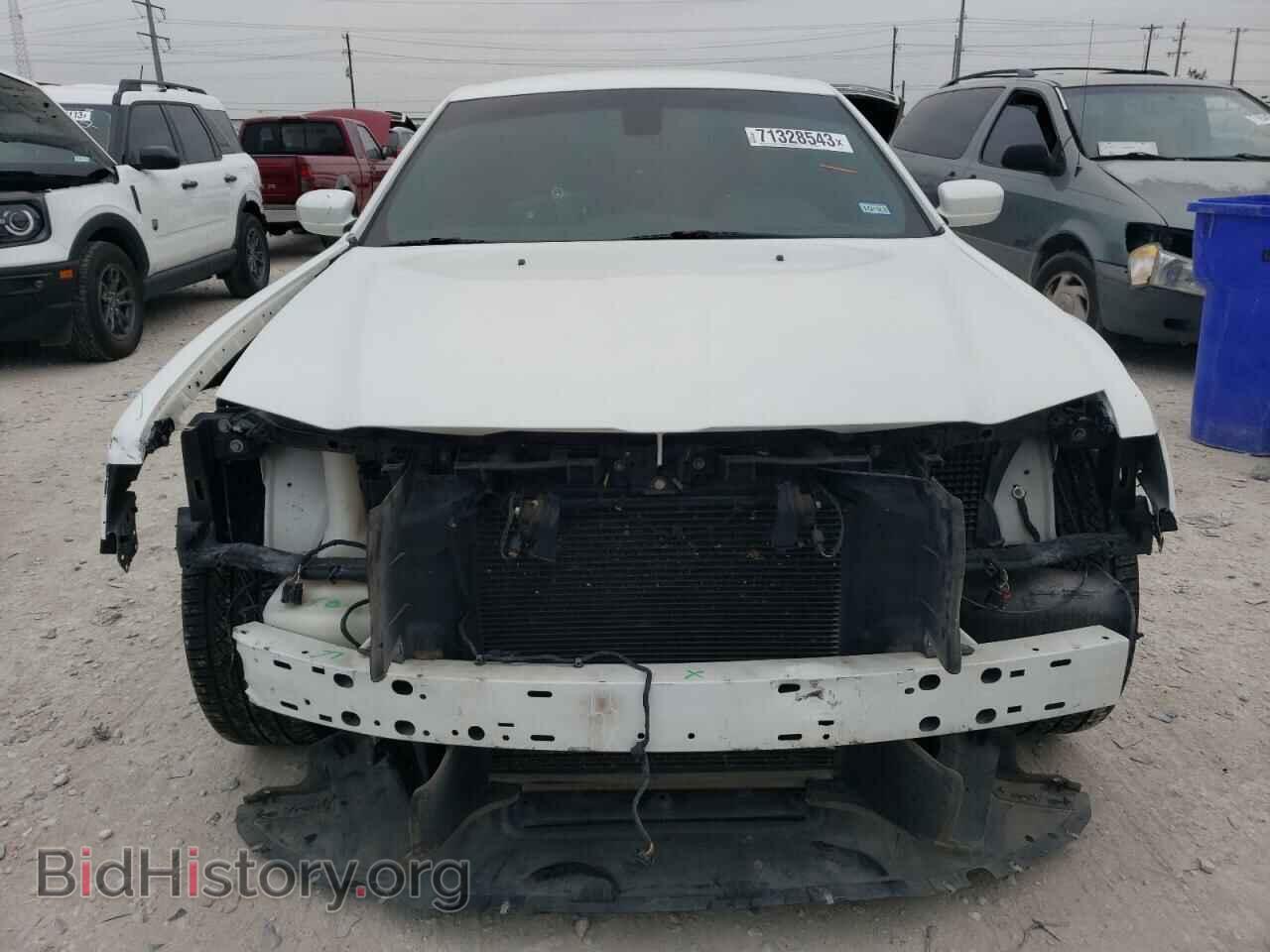 2016 CHRYSLER 300 - VIN: 2C3CCAGG4GH261946 - Фото 5