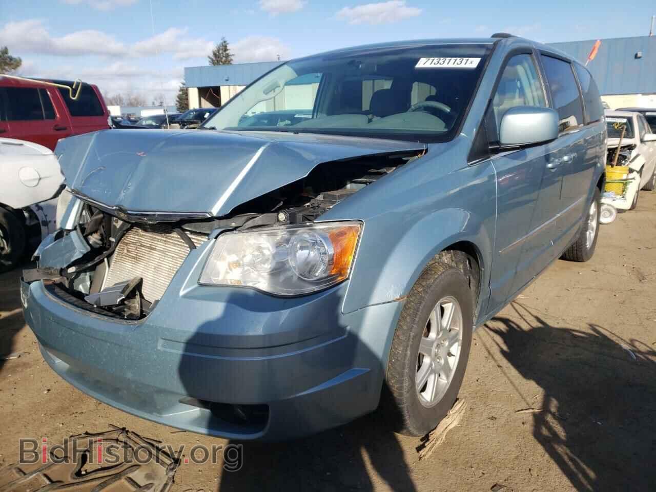 2010 CHRYSLER MINIVAN - VIN: 2A4RR5D10AR491216 - Фото 2
