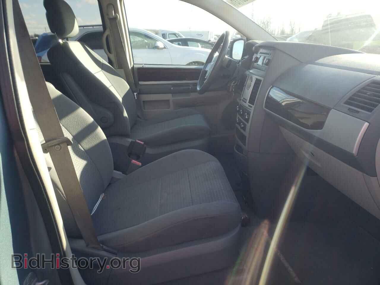 2010 CHRYSLER MINIVAN - VIN: 2A4RR5D10AR491216 - Фото 5