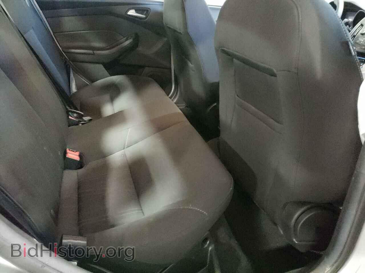 2017 FORD FOCUS - VIN: 1FADP3F25HL339621 - Photo 6