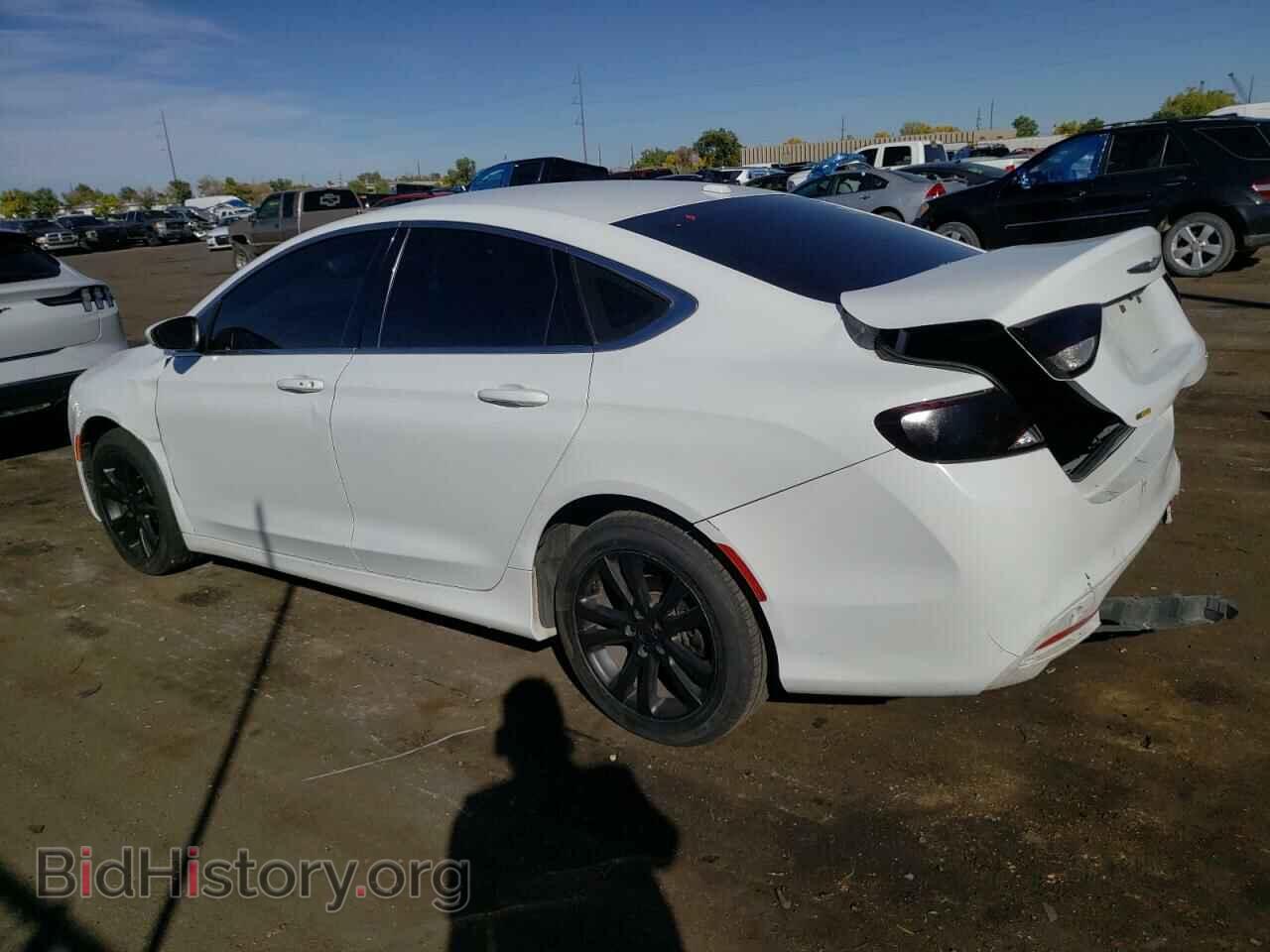 2016 CHRYSLER 200 - VIN: 1C3CCCAB3GN159814 - Фото 2