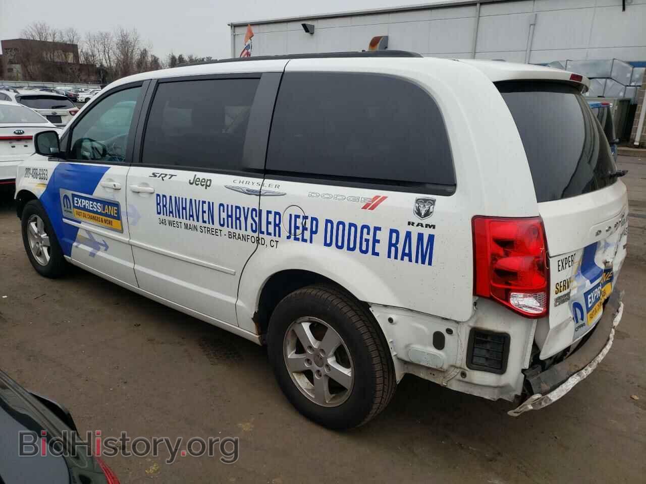 2013 DODGE CARAVAN - VIN: 2C4RDGCG6DR663324 - Фото 2