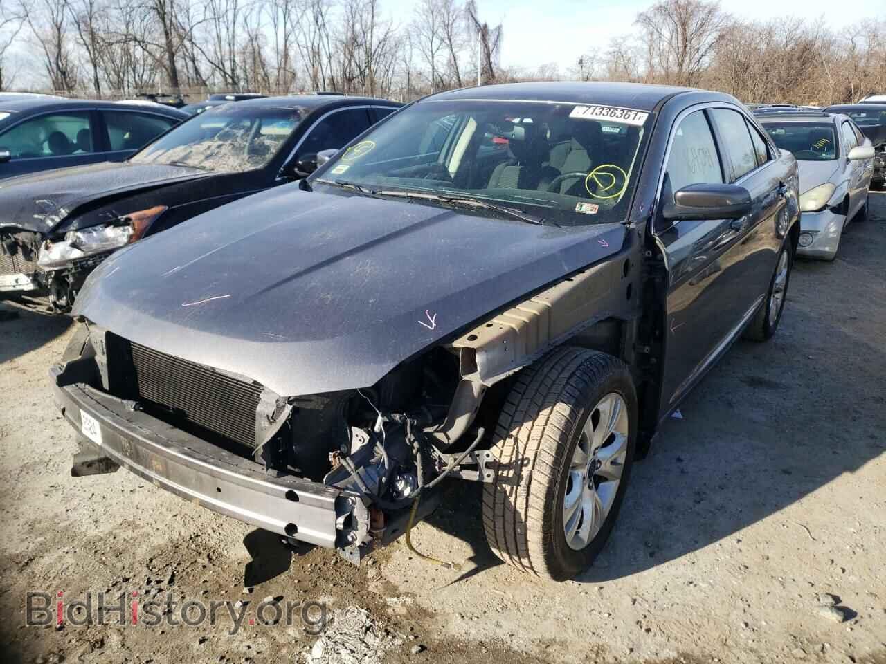 2011 FORD TAURUS - VIN: 1FAHP2EW2BG152952 - Фото 2