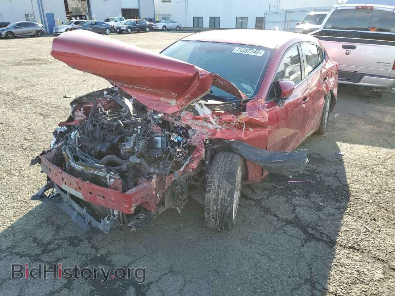 Фотография JM1BM1M74F1235658 - MAZDA 3 2015
