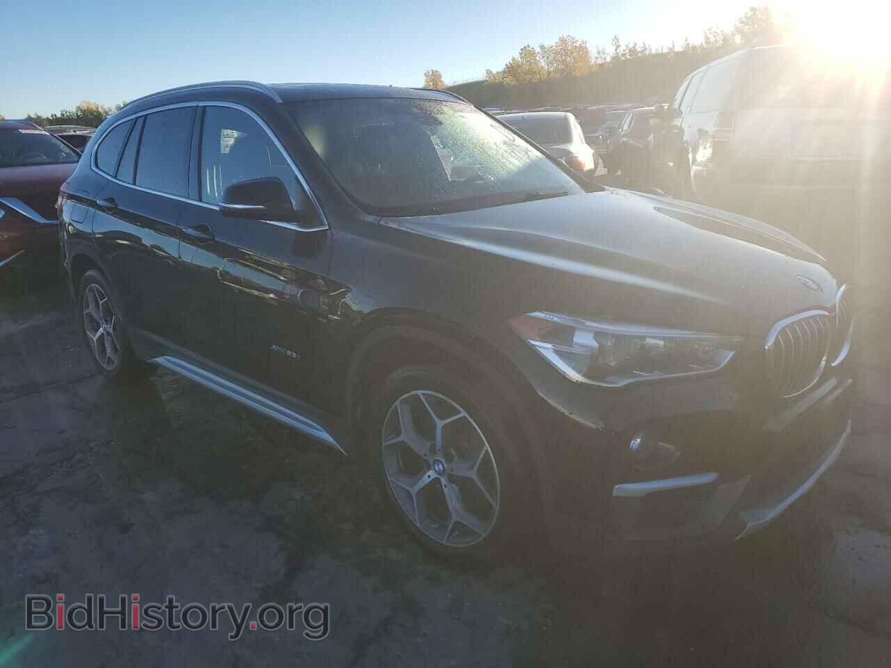 2016 BMW X1 - VIN: WBXHT3Z33G4A51963 - Фото 4