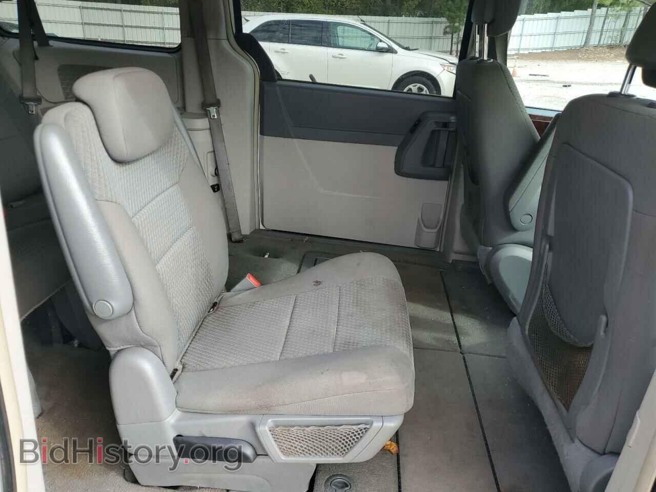 2010 CHRYSLER MINIVAN - VIN: 2A4RR5D10AR492902 - Фото 11