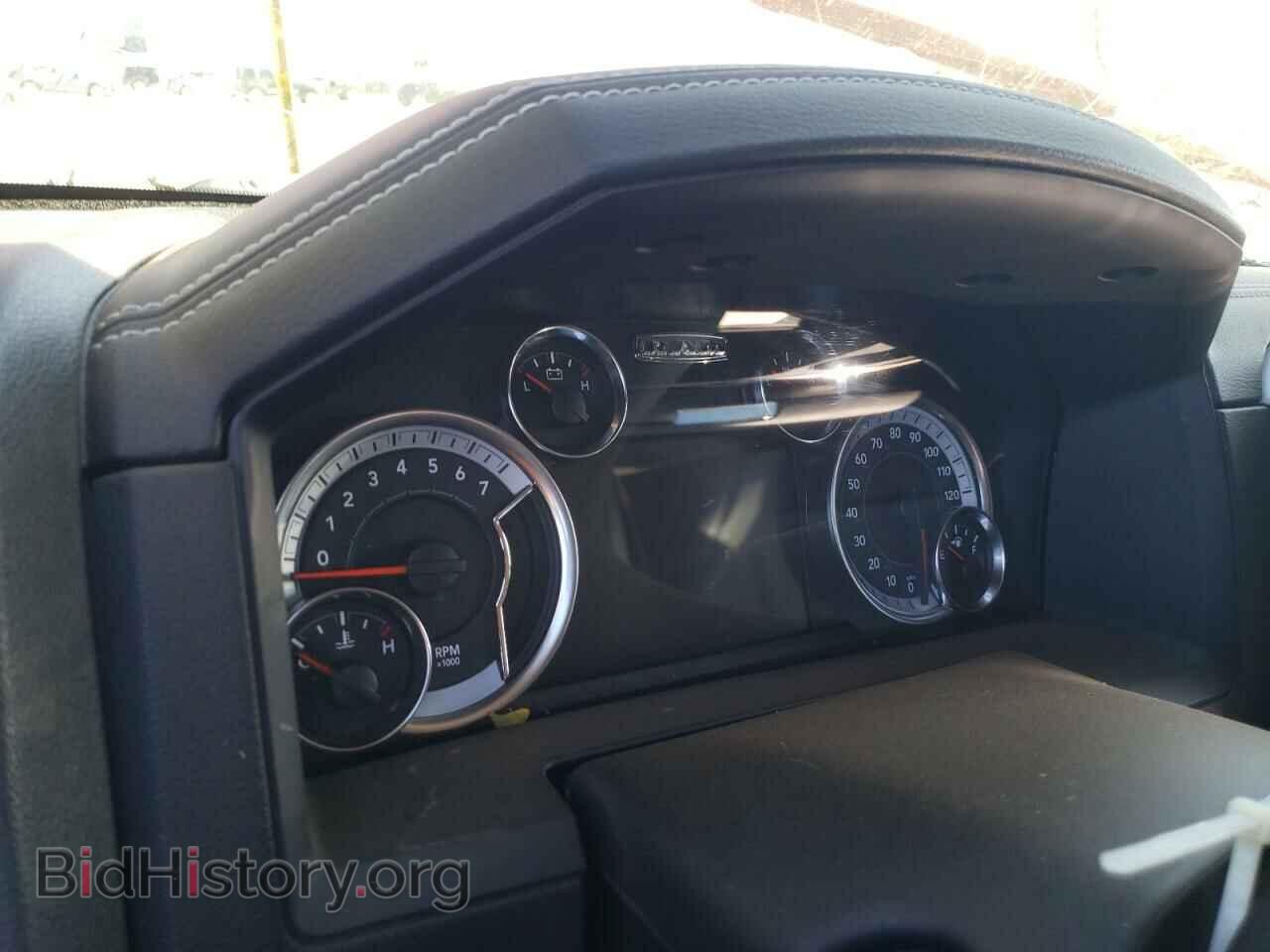 2018 RAM 1500 - VIN: 1C6RR7VTXJS109328 - Фото 9