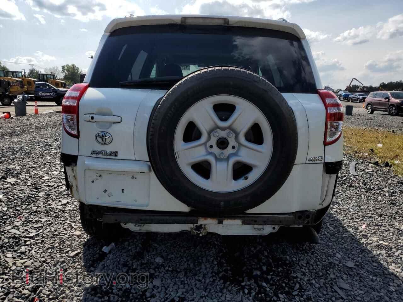 2011 TOYOTA RAV4 - VIN: 2T3DF4DV3BW107538 - Фото 6