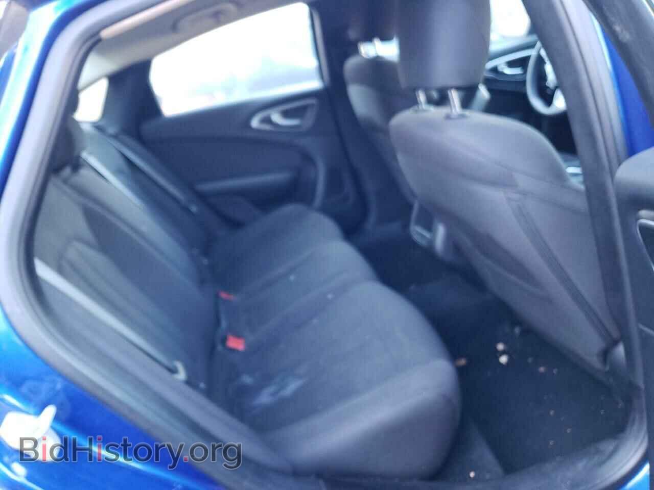 2016 CHRYSLER 200 - VIN: 1C3CCCAB1GN106898 - Фото 6