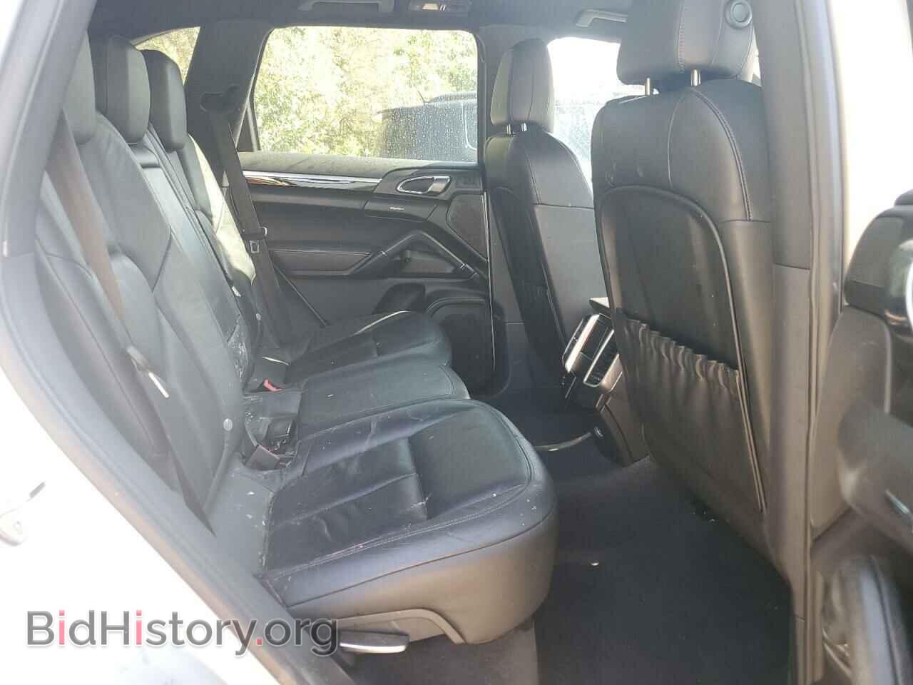 2011 PORSCHE CAYENNE - VIN: WP1AE3A29BLA92484 - Фото 11