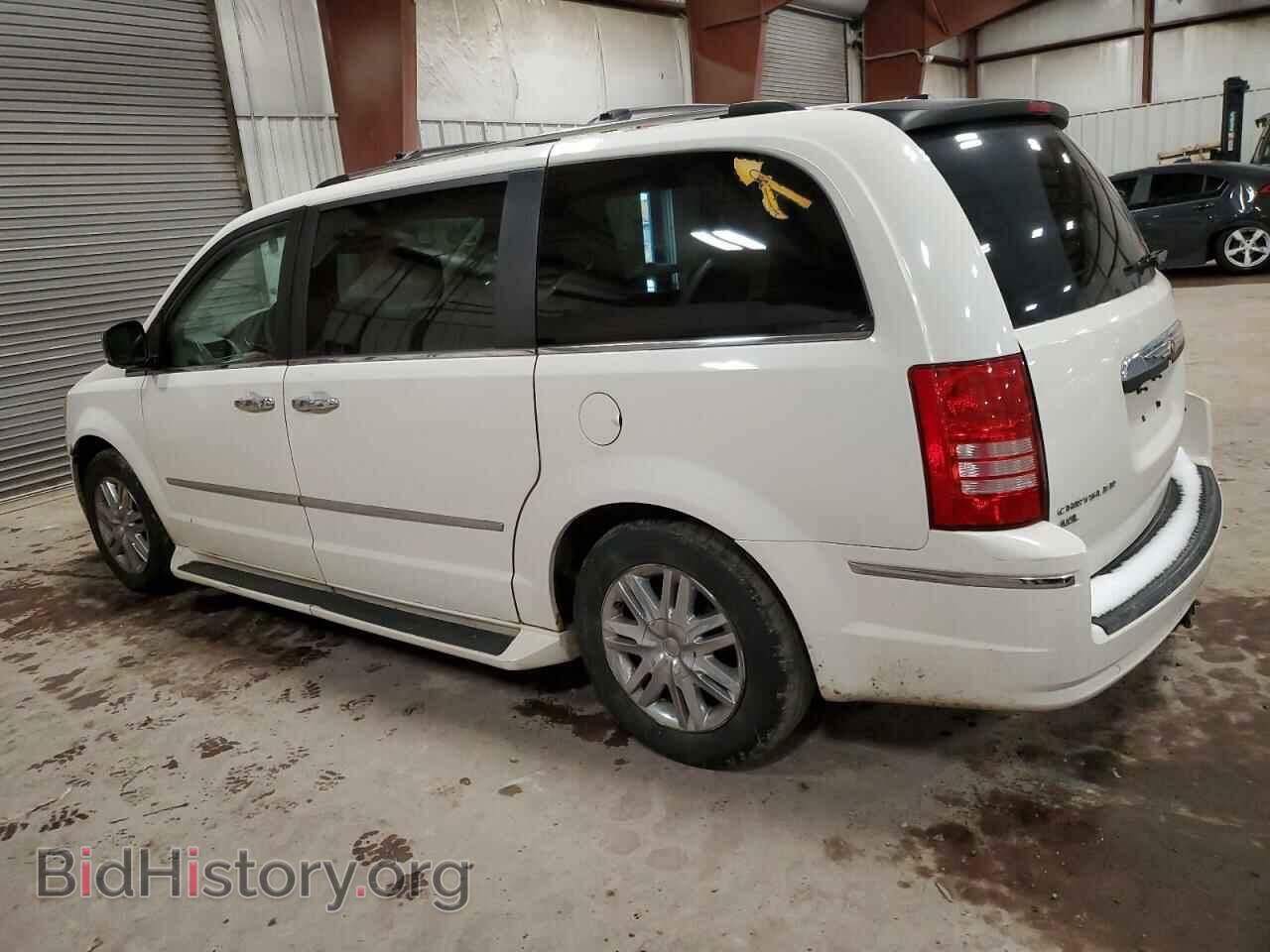2010 CHRYSLER MINIVAN - VIN: 2A4RR7DX9AR394094 - Фото 2