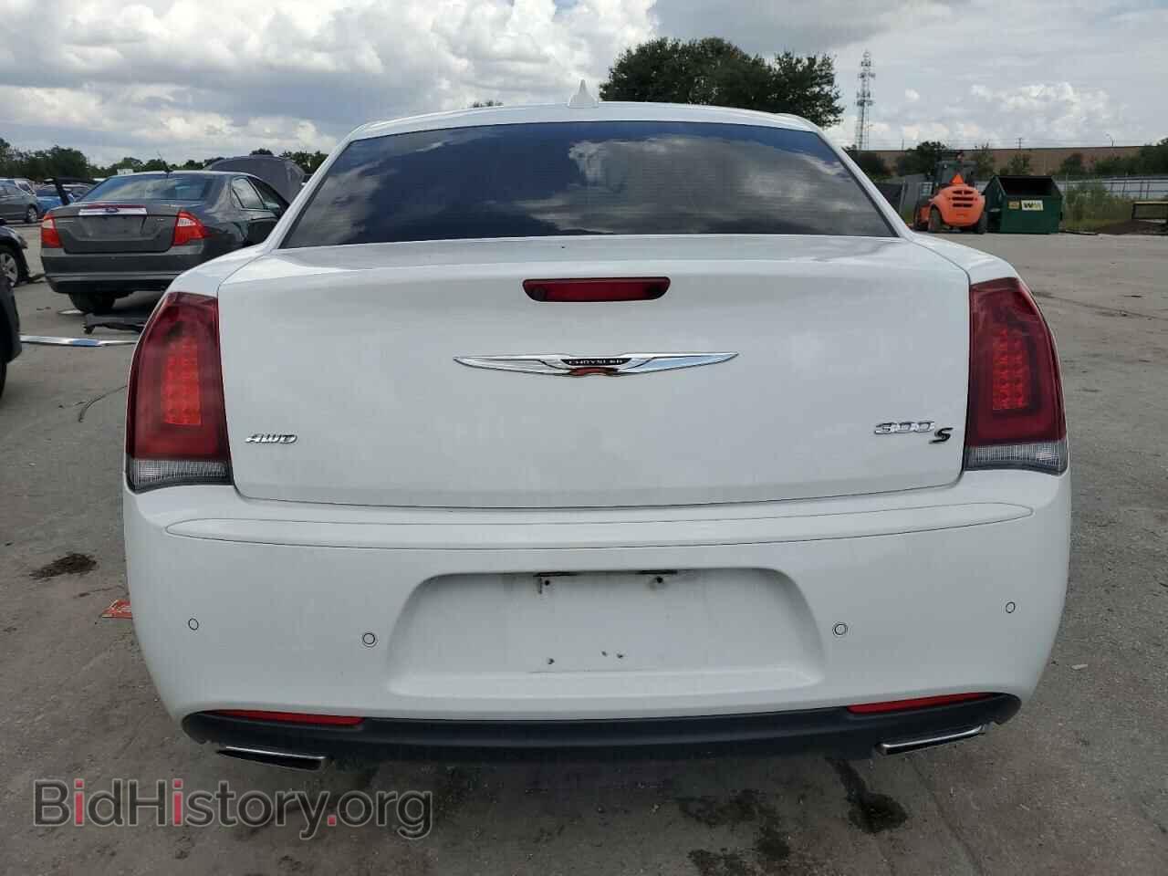 2016 CHRYSLER 300 - VIN: 2C3CCAGG5GH171138 - Фото 6