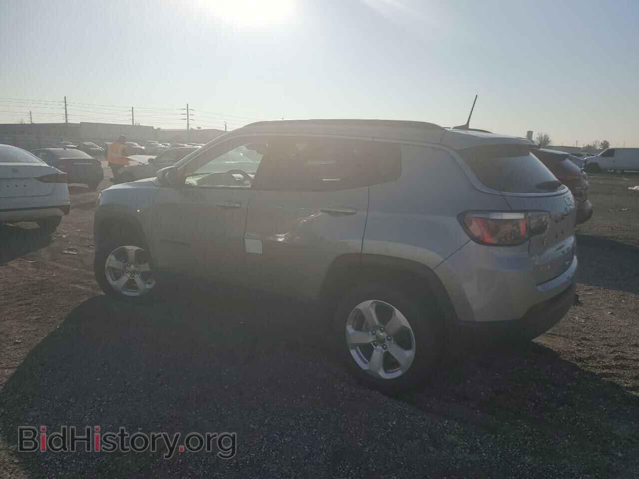 2018 JEEP COMPASS - VIN: 3C4NJDBB4JT290675 - Фото 2