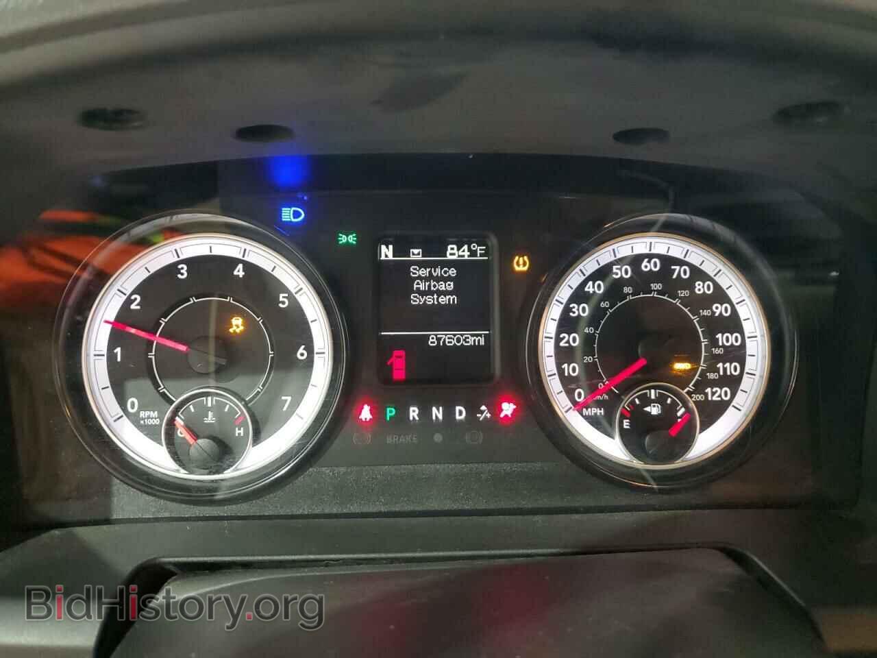 2018 RAM 1500 - VIN: 1C6RR7FG2JS246961 - Фото 9