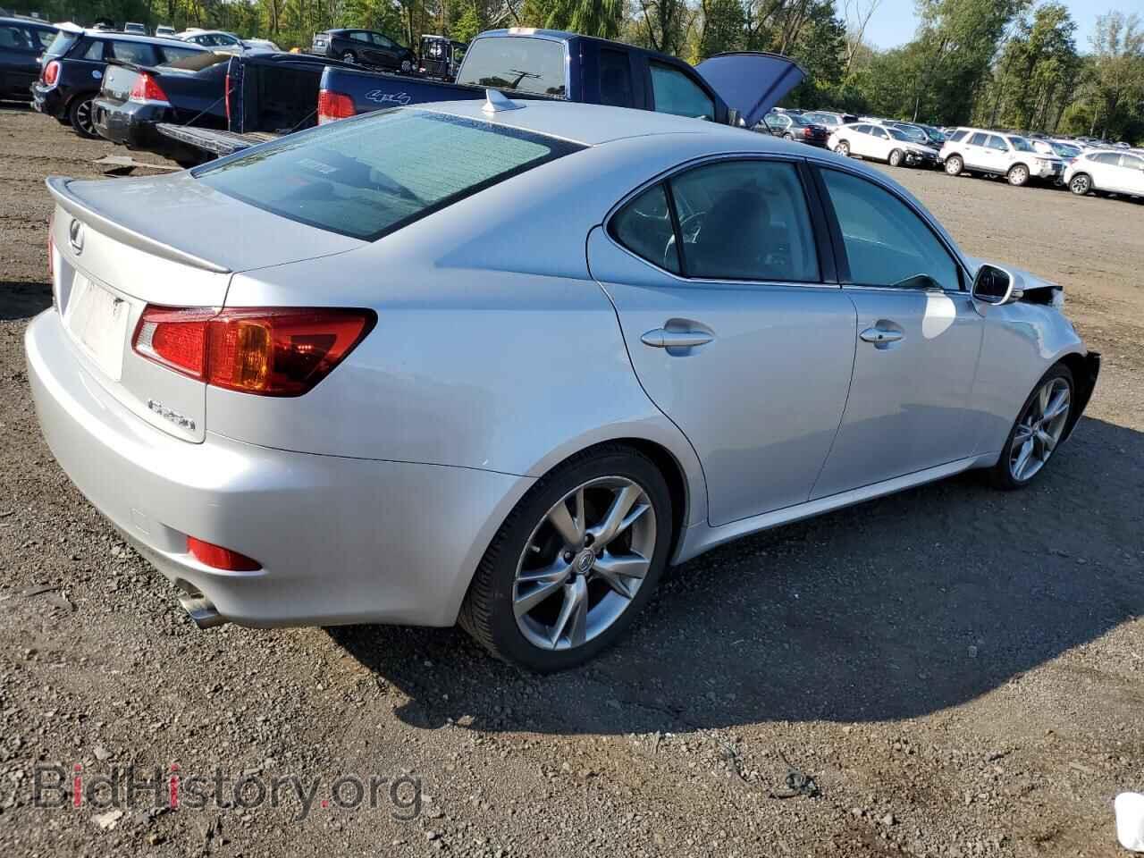 2010 LEXUS IS - VIN: JTHBF5C28A5112047 - Photo 3