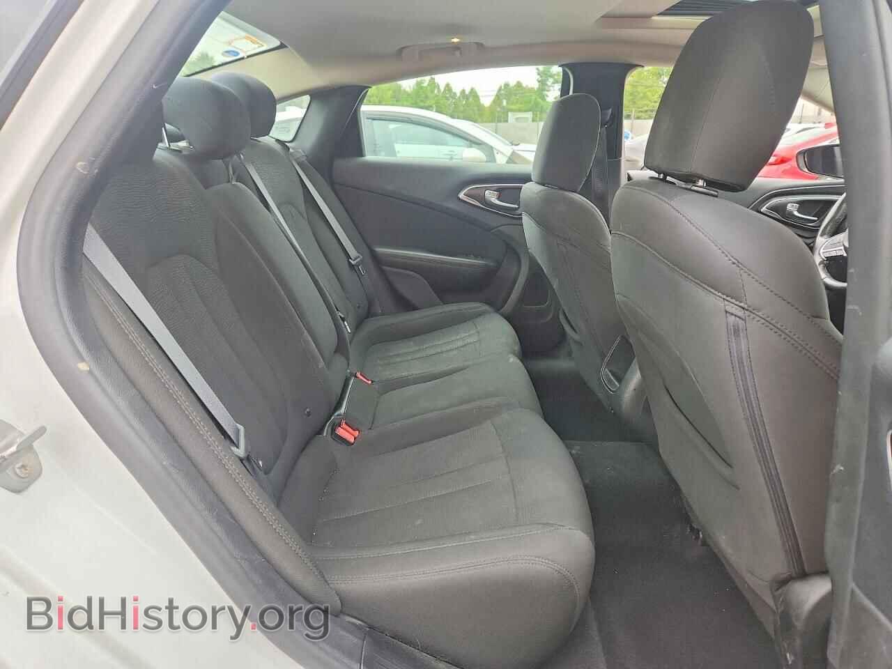 2016 CHRYSLER 200 - VIN: 1C3CCCAB3GN137330 - Photo 10