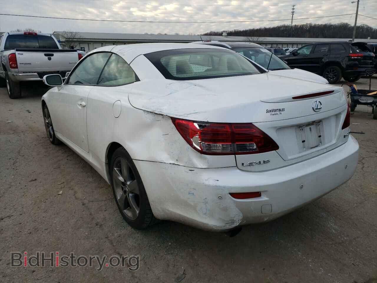 2010 LEXUS IS - VIN: JTHFF2C21A2512145 - Photo 3