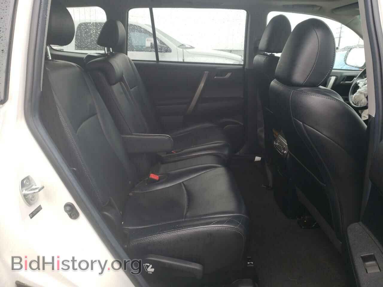 2012 TOYOTA HIGHLANDER - VIN: 5TDBK3EH4CS157180 - Фото 6