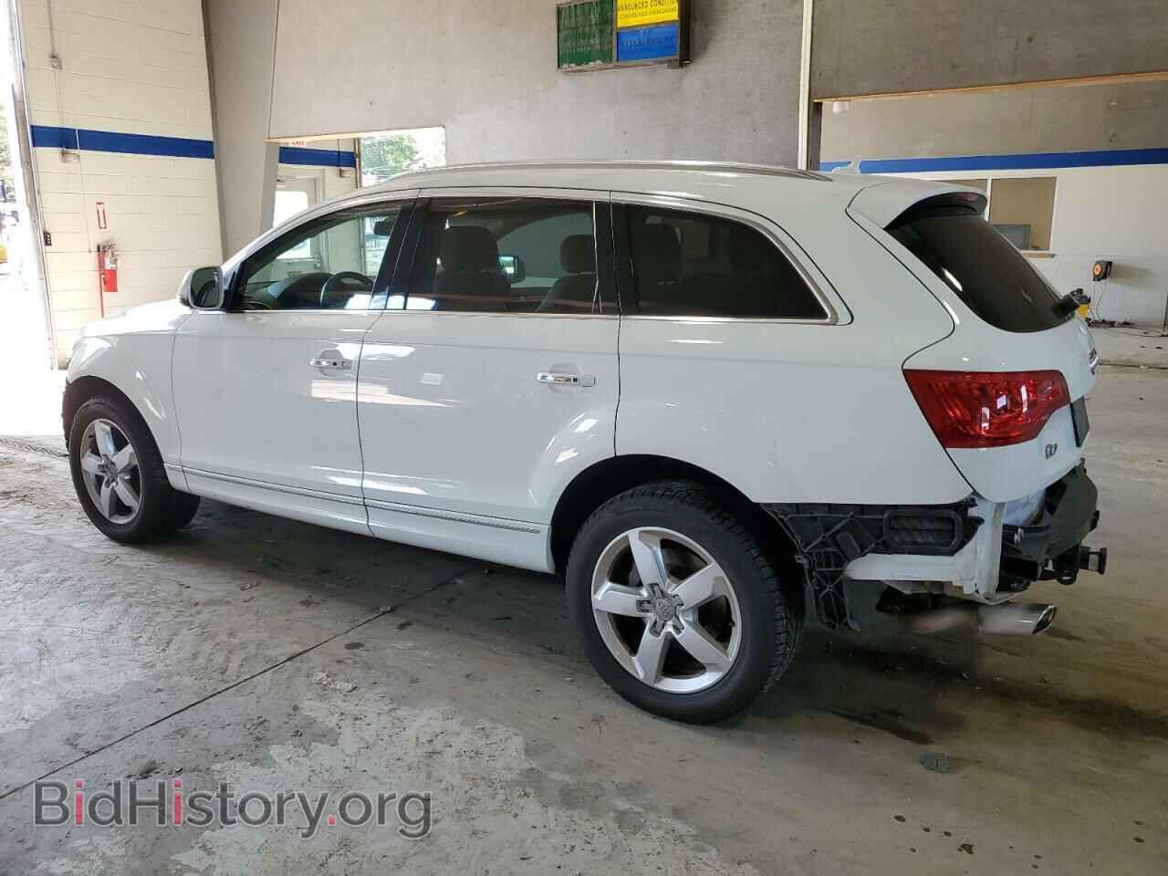2015 AUDI Q7 - VIN: WA1LMAFE9FD024836 - Фото 2