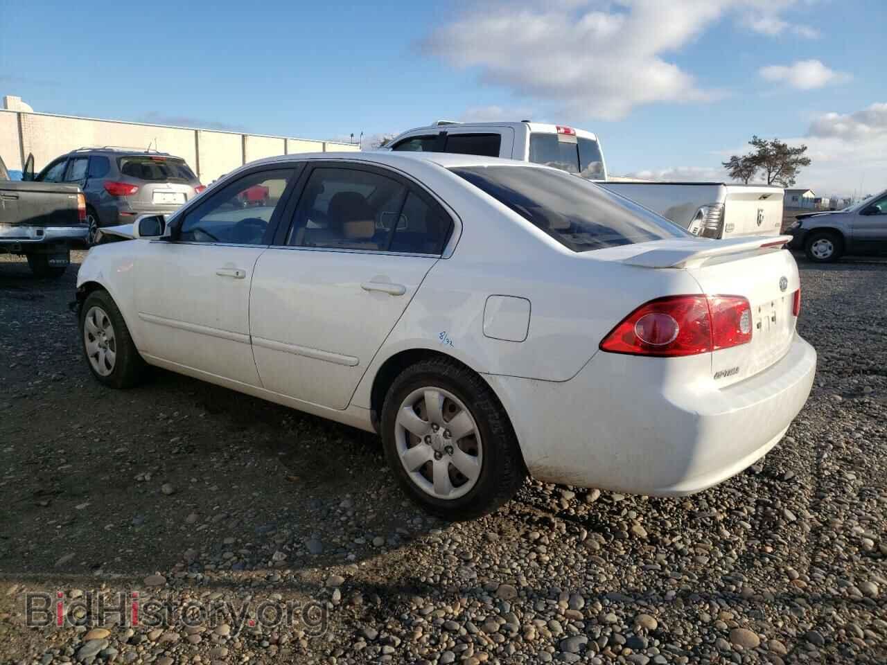 2008 KIA OPTIMA - VIN: KNAGE123385266153 - Фото 2
