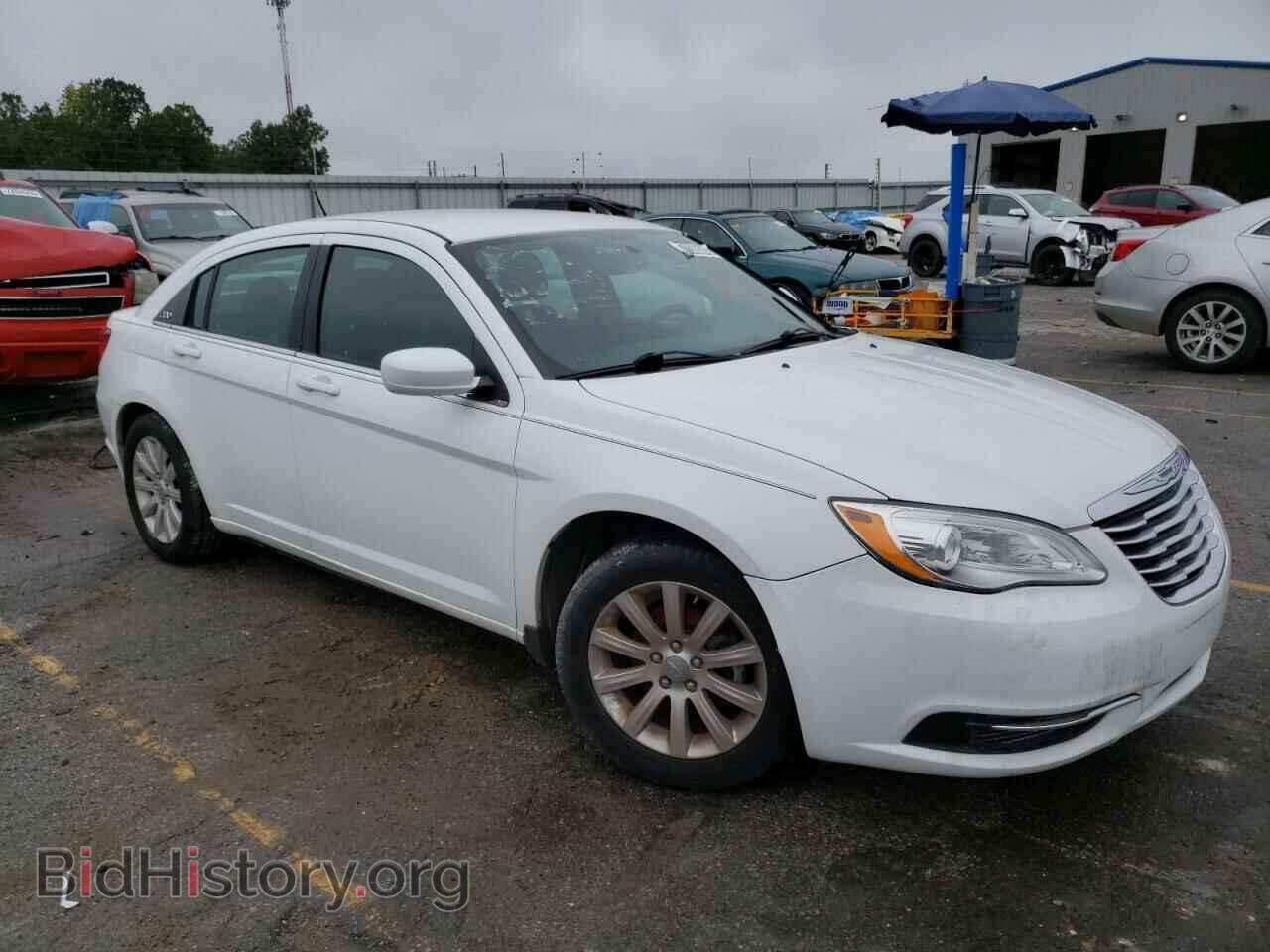 2014 CHRYSLER 200 - VIN: 1C3CCBBB9EN185355 - Фото 4