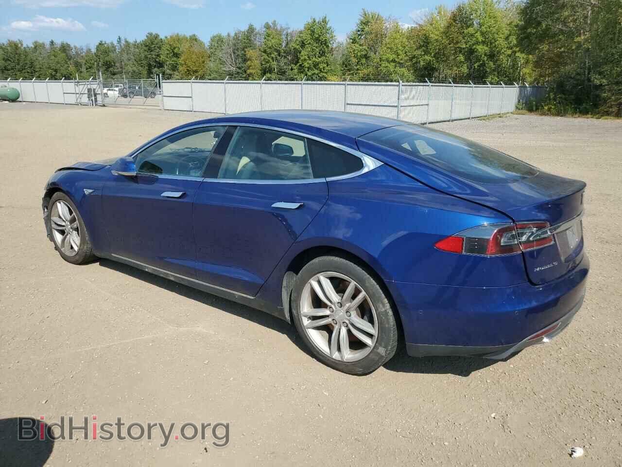 2015 TESLA MODEL S - VIN: 5YJSA1E22FF117479 - Photo 2
