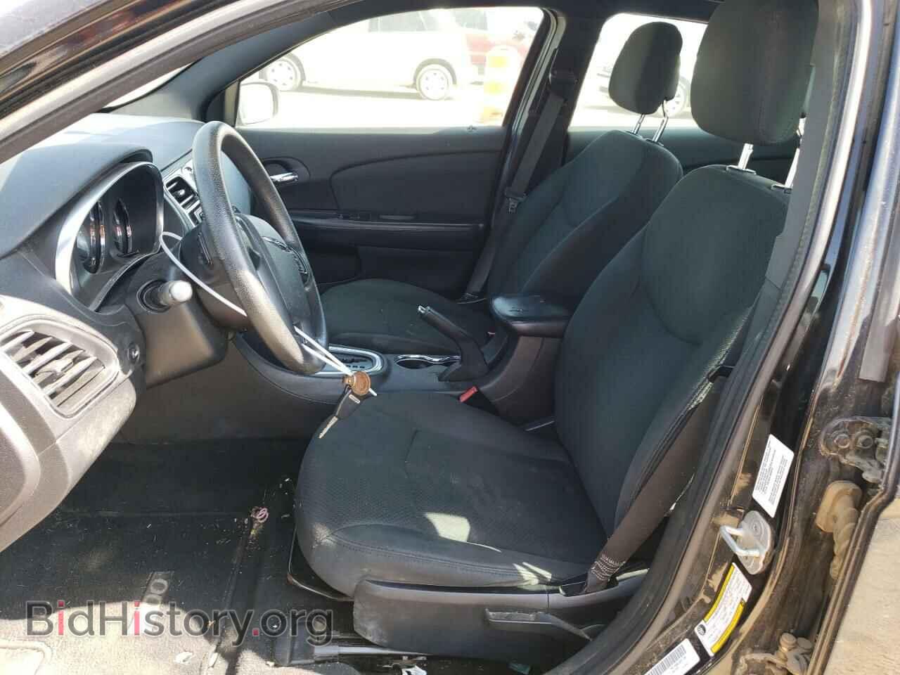 2012 CHRYSLER 200 - VIN: 1C3CCBAB0CN145289 - Фото 7