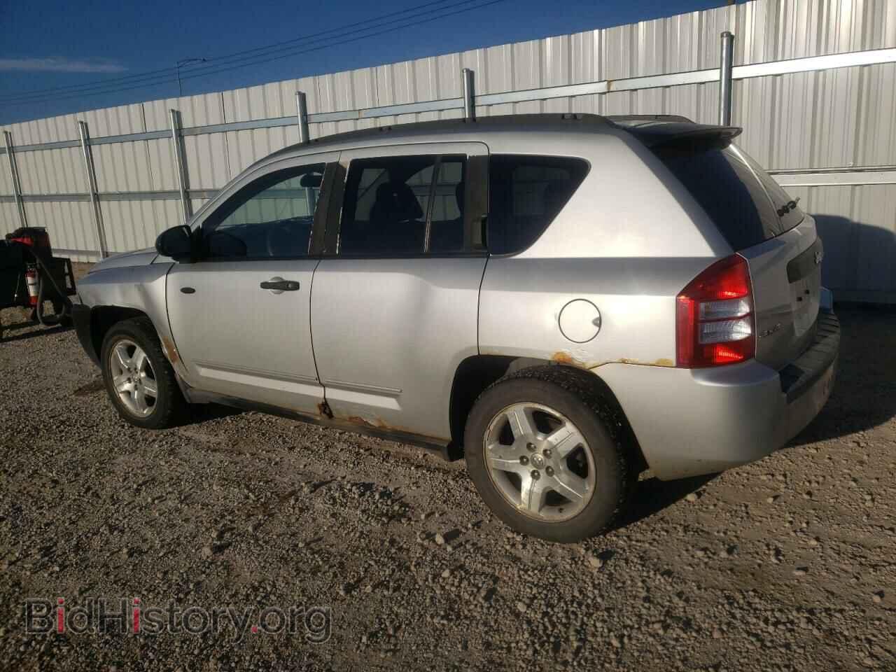 2009 JEEP COMPASS - VIN: 1J4FF47B29D226435 - Photo 2